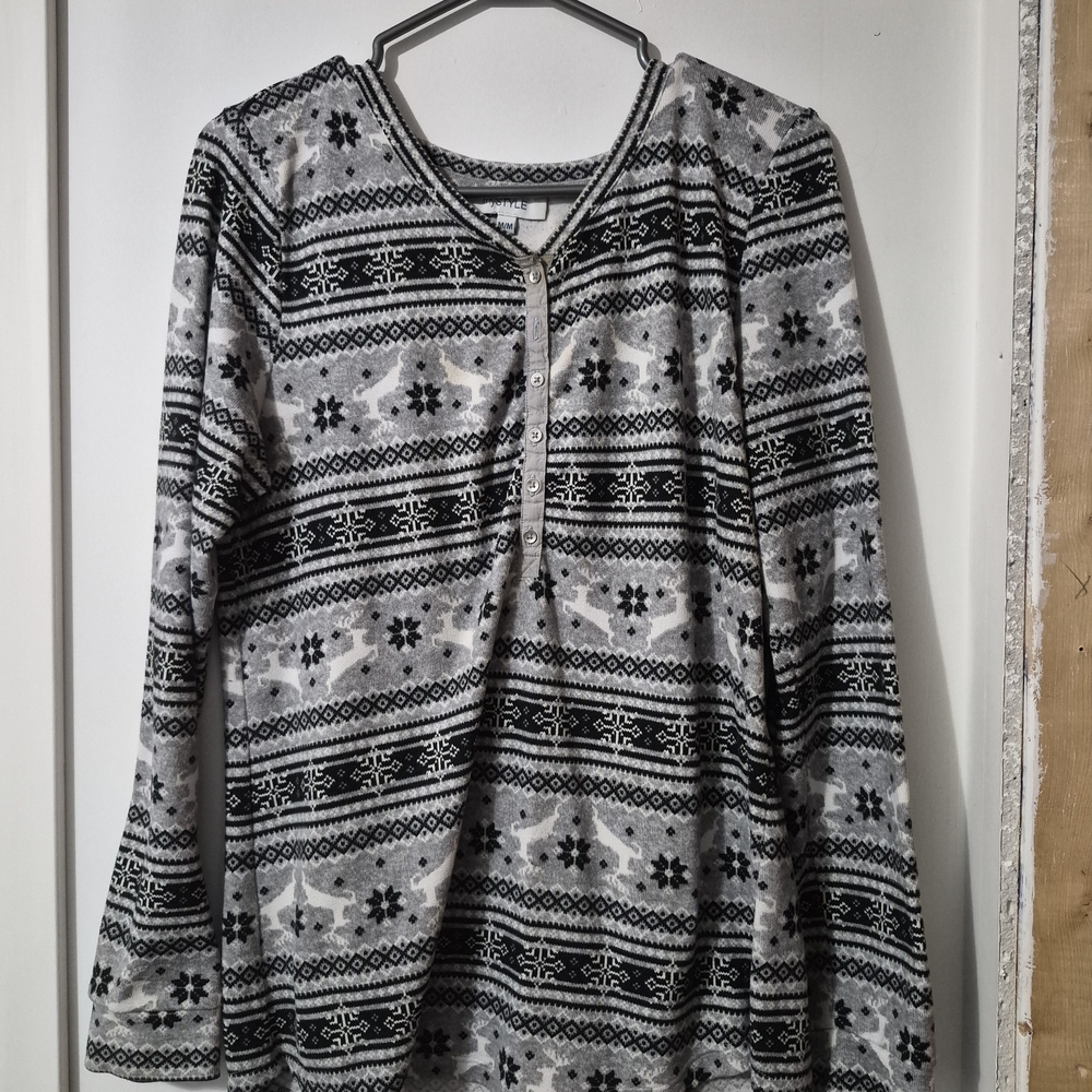 Gray and Black Christmas Fair Isle Button-Front Cardigan - Size M